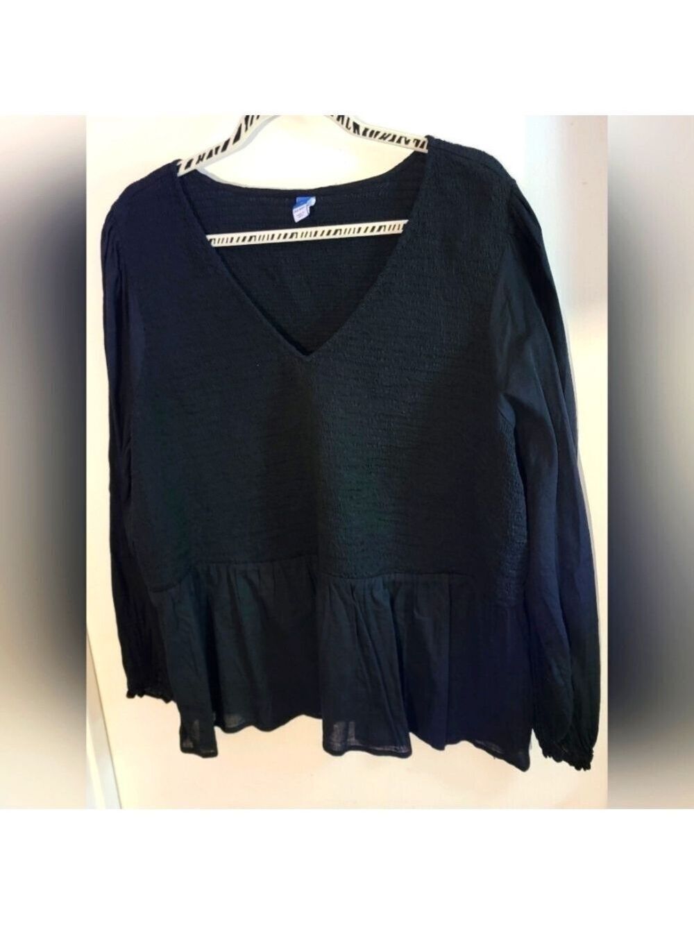 Old Navy Black V-Neck Blouse